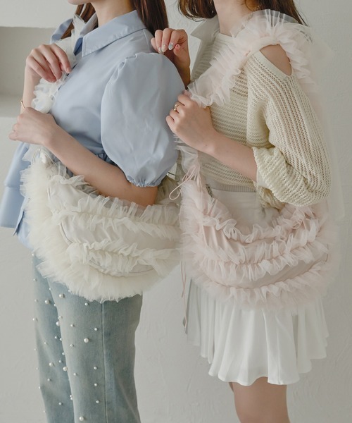 Ambre Neige（アンブルネージュ）の「チュールフリルバッグ／WEB/EC限定商品（ショルダーバッグ・レディース・ベビーピンク/ライトグレー/アイボリー・FREE）」の2枚目の写真