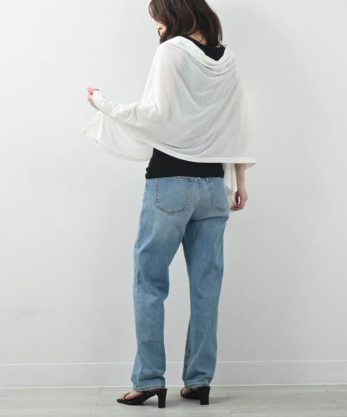 Felt-Maglietta（フェルトマリエッタ）の「UVケア4wayストールカーデ（カーディガン/ボレロ・レディース・ホワイト/ブラック/ライトブルー/グレイッシュベージュ・FREE）」の9枚目の写真