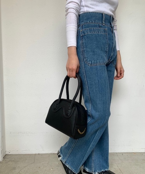 THEATRE PRODUCTS（シアタープロダクツ）の「レザレットボストンバッグS（ハンドバッグ・レディース・ブラック/ベージュ・FREE）」の8枚目の写真