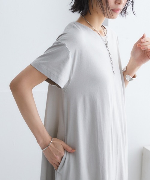 nissen（ニッセン）の「【汗じみ対策・UVカット加工】綿100％Aラインカットソーワンピース（ロング丈）（ワンピース・レディース・ネイビー/ライトグレー/チャコール/ピンク・LL/L/M/S）」の10枚目の写真