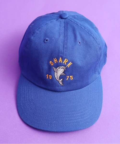 didizizi（ディディジジ）の「●SHARK 刺繍キャップ（キャップ・レディース・ブルー/ブラック/グリーン・FREE）」の3枚目の写真