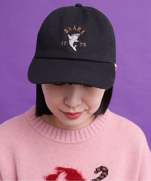 didizizi（ディディジジ）の「●SHARK 刺繍キャップ（キャップ・レディース・ブルー/ブラック/グリーン・FREE）」の4枚目の写真