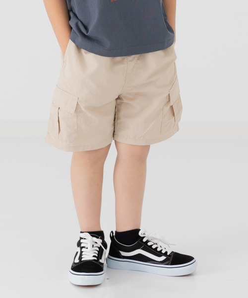 chil2(チルツー)の「カーゴハーフパンツ(カーゴパンツ・キッズ・ベージュ/クリーム/ブラック/カーキ・90cm/100cm/110cm/120cm/130cm/140cm/150cm)」の3枚目の写真
