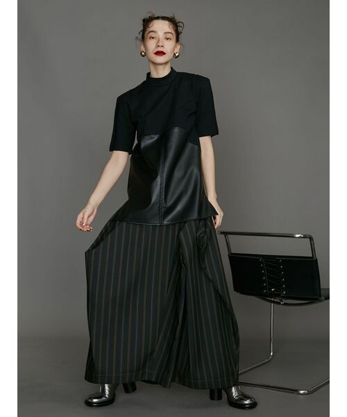 UN3D.（アンスリード）の「MULTI PINSTRIPE TUCK SK / マルチピンストライプタックスカート（スカート・レディース・グレー/ブラック・36/38）」の20枚目の写真