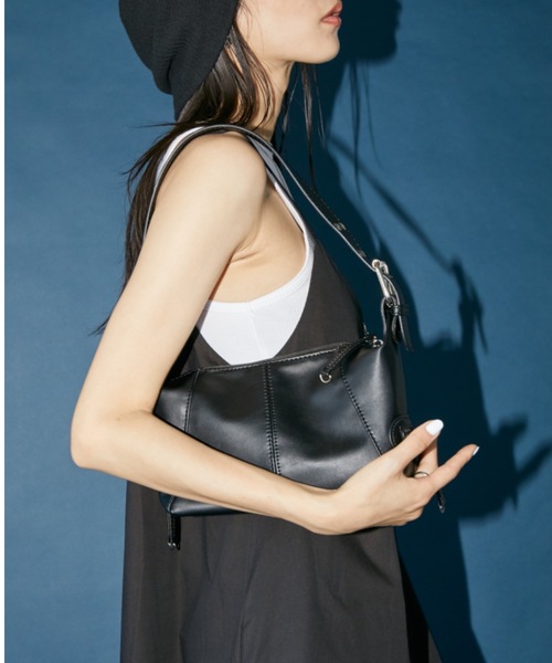 DRWCYS（ドロシーズ）の「ワンハンドルバック（ハンドバッグ・レディース・ホワイト/ブラック・FREE）」の3枚目の写真