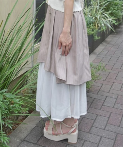 axes femme（アクシーズファム）の「シフォン切替ストライプスカート（スカート・レディース・ベージュ/ネイビー/ダークグリーン・FREE）」の8枚目の写真