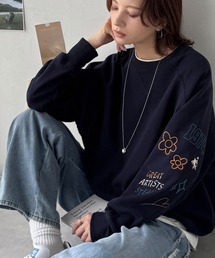 ハンドメイド風刺繍に釘付け。前後2wayランダム袖刺繍裏起毛オーバーサイズスウェット