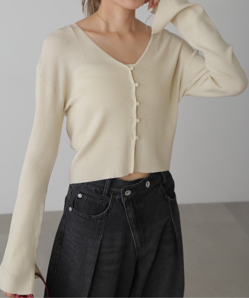 FREE'S MART（フリーズマート）の「◆Vネックラメリブニットカーディガン（ニット/セーター・レディース・ブラック/ベージュ/レッド/グレー・FREE）」の4枚目の写真