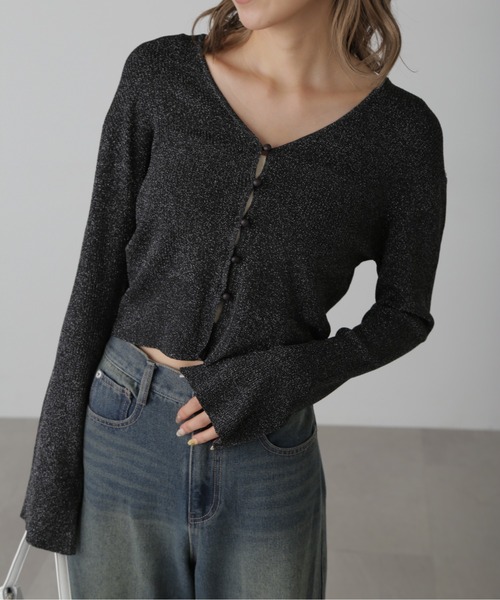 FREE'S MART（フリーズマート）の「◆Vネックラメリブニットカーディガン（ニット/セーター・レディース・ブラック/ベージュ/レッド/グレー・FREE）」の2枚目の写真