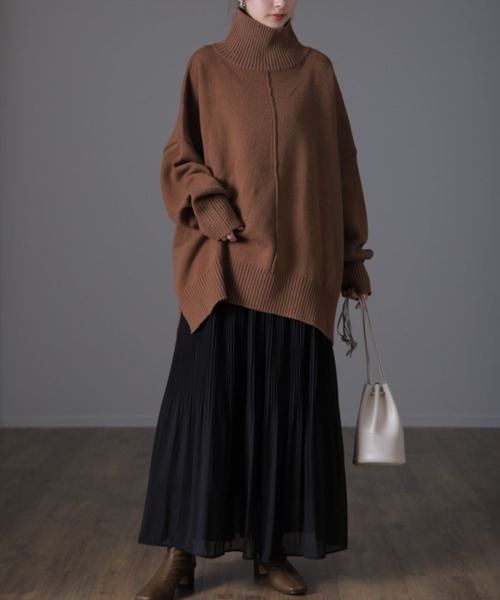 HUG.U(ハグユー)の「裏起毛シフォンロングスカート(スカート・レディース・ダークグリーン/ブラック/ライトベージュ・レギュラー丈/トール丈)」の12枚目の写真