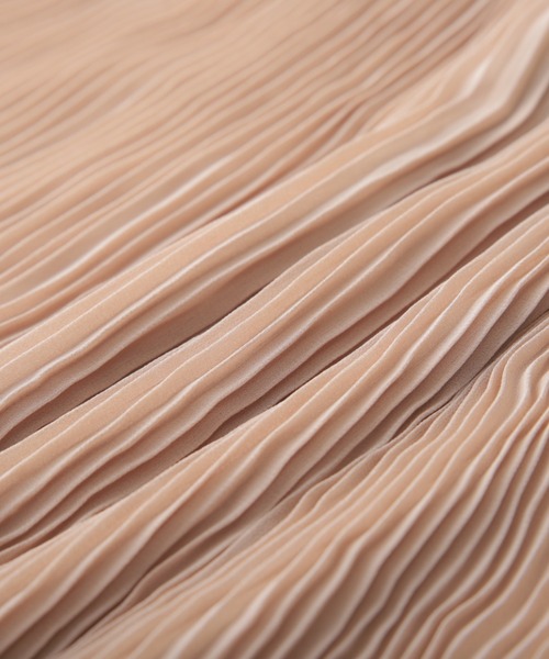 HUG.U(ハグユー)の「裏起毛シフォンロングスカート(スカート・レディース・ダークグリーン/ブラック/ライトベージュ・レギュラー丈/トール丈)」の19枚目の写真