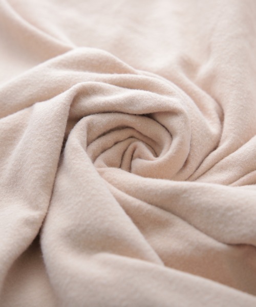 HUG.U(ハグユー)の「裏起毛シフォンロングスカート(スカート・レディース・ダークグリーン/ブラック/ライトベージュ・レギュラー丈/トール丈)」の21枚目の写真