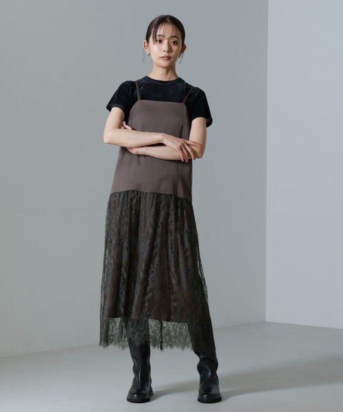 NANO universe（ナノユニバース）の「レース切り替えサテンキャミワンピース（ワンピース・レディース・ブラック/モカ・FREE）」の13枚目の写真