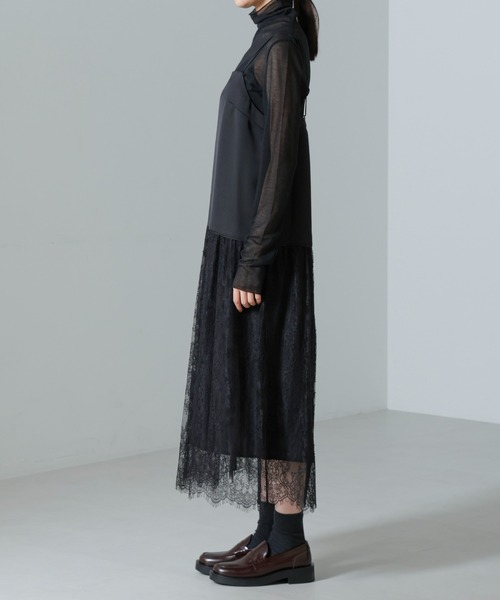 NANO universe（ナノユニバース）の「レース切り替えサテンキャミワンピース（ワンピース・レディース・ブラック/モカ・FREE）」の18枚目の写真