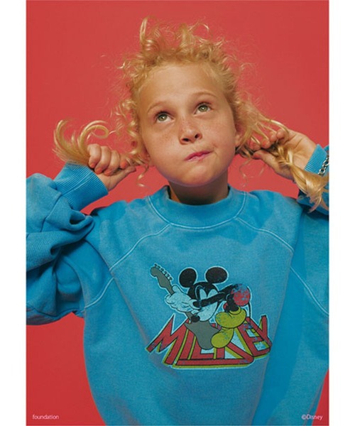 LOWRYS FARM（ローリーズファーム）の「Disney／ラグランウラケ　137236（スウェット・キッズ・グレー/チャコールグレー/ブルー・110cm/120cm/130cm/140cm/150cm）」の3枚目の写真