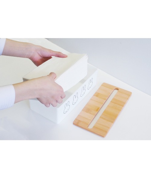 Miffy（ ミッフィー）の「ミッフィー キッチンペーパーケース OKTO（キッチン収納・レディース・マルチ・FREE）」の2枚目の写真