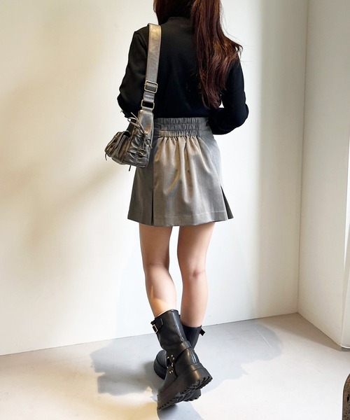 one after another NICE CLAUP(ワンアフターアナザーナイスクラップ)の「袖パールリボンテレコハイネック(Tシャツ/カットソー・レディース・レッド/アイボリー/ブラック/サックスブルー/ベビーピンク・FREE)」の10枚目の写真