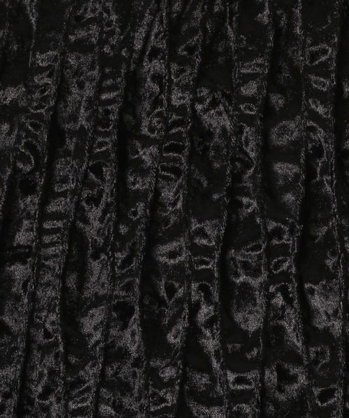 LOWRYS FARM（ローリーズファーム）の「ウネウネベロアスカート 146017（スカート・レディース・アイボリー/ブラック/ブルー・FREE）」の22枚目の写真