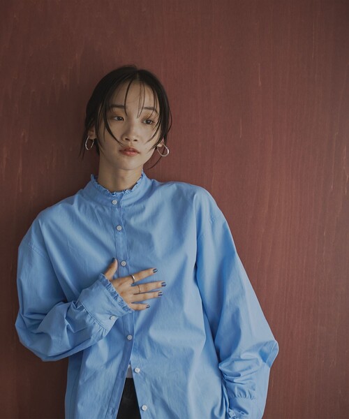 coen（コーエン）の「ELSコットンフリルバンドカラーシャツ（シャツ