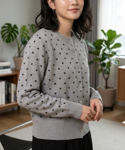 gossip！ロサンゼルス（ゴシップロサンゼルス）の「ドット柄ショートカーディガン（カーディガン/ボレロ・レディース・グレー/ブラック・FREE）」の19枚目の写真