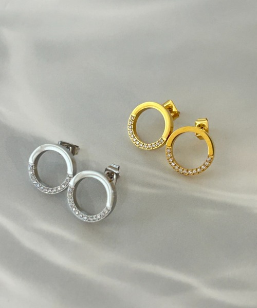 ciite' surgical stainless(シーテサージカルステンレス)の「【 金属アレルギー対応 】 リンクビジューデザインピアス サージカルステンレス (ピアス(両耳用)・レディース・シルバー/ゴールド・FREE)」の8枚目の写真