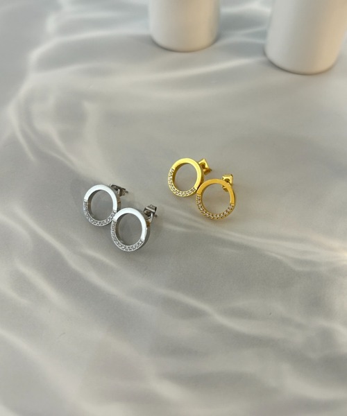 ciite' surgical stainless(シーテサージカルステンレス)の「【 金属アレルギー対応 】 リンクビジューデザインピアス サージカルステンレス (ピアス(両耳用)・レディース・シルバー/ゴールド・FREE)」の9枚目の写真