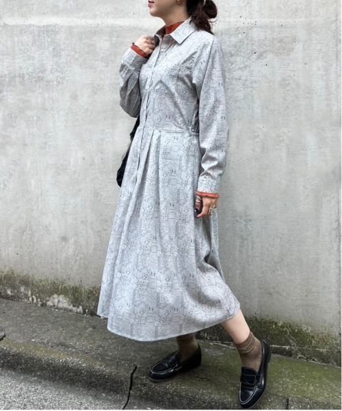 DOUBLE NAME（ダブルネーム）の「オリプリペイズリーレトロワンピース（ワンピース・レディース・ブルー/ブラウン/ライトグレー・FREE）」の5枚目の写真