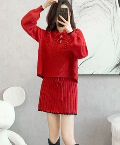 【セール】ヴィンテージスタイル リボン フリル ニットフーディ&プリーツミニスカート セットアップ（セットアップ）｜gossip！ロサンゼルス（ゴシップロサンゼルス）