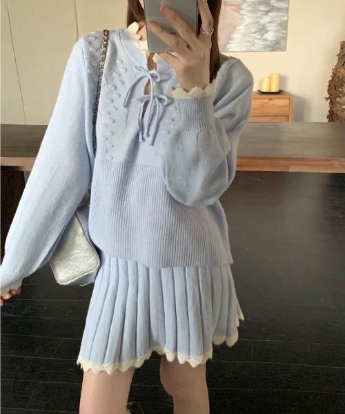 【セール】ヴィンテージスタイル リボン フリル ニットフーディ&プリーツミニスカート セットアップ（セットアップ）｜gossip！ロサンゼルス（ゴシップロサンゼルス）