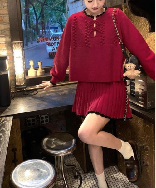 【セール】ヴィンテージスタイル リボン フリル ニットフーディ&プリーツミニスカート セットアップ（セットアップ）｜gossip！ロサンゼルス（ゴシップロサンゼルス）