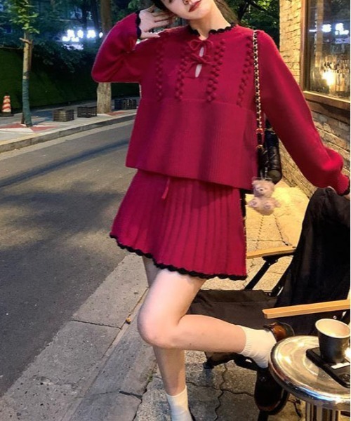 【セール】ヴィンテージスタイル リボン フリル ニットフーディ&プリーツミニスカート セットアップ（セットアップ）｜gossip！ロサンゼルス（ゴシップロサンゼルス）