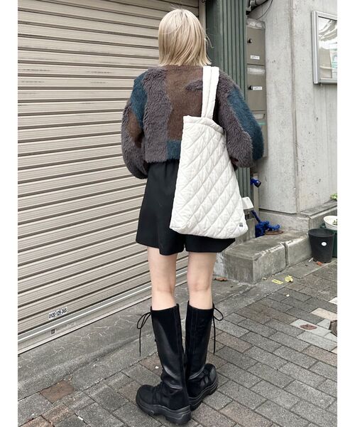 MURUA(ムルーア)の「キルティングロゴトートバッグ(トートバッグ・レディース・アイボリー/グレー/ブラック/ピンク/ダークグリーン/ネイビー・FREE)」の17枚目の写真