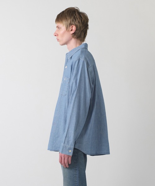 Levi's(リーバイス)の「Levi's/リーバイス BLUETAB(TM) シャンブレーワークシャツ(シャツ/ブラウス・メンズ・ライトインディゴブルー・M/L/XL/S)」の10枚目の写真