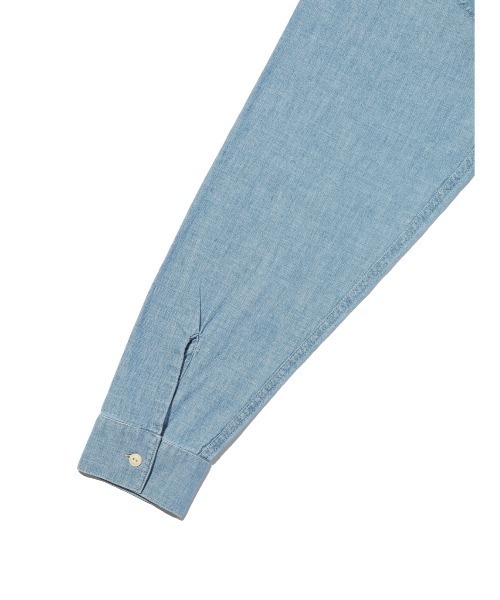 Levi's(リーバイス)の「Levi's/リーバイス BLUETAB(TM) シャンブレーワークシャツ(シャツ/ブラウス・メンズ・ライトインディゴブルー・M/L/XL/S)」の9枚目の写真