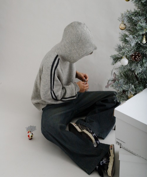 EPNK(イーピーエヌケー)の「【EPNK】Track knit hoodie / トラックニットフーディー(パーカー・メンズ・グレー/ブラック・LARGE/MEDIUM/SMALL)」の14枚目の写真