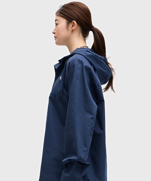 FRED PERRY(フレッドペリー)の「Overhead Smock Jacket/フード付きスモックジャケット(ブルゾン・メンズ・ブルー・S/M/L)」の18枚目の写真