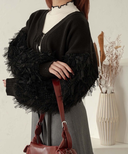 Ambre Neige(アンブルネージュ)の「tulle sleeve ribbon knit cardigan / 袖チュールリボンニットカーディガン(カーディガン/ボレロ・レディース・アイボリー/ブラック・FREE)」の5枚目の写真