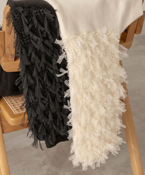 Ambre Neige(アンブルネージュ)の「tulle sleeve ribbon knit cardigan / 袖チュールリボンニットカーディガン(カーディガン/ボレロ・レディース・アイボリー/ブラック・FREE)」の10枚目の写真