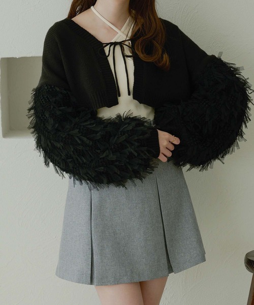 Ambre Neige(アンブルネージュ)の「tulle sleeve ribbon knit cardigan / 袖チュールリボンニットカーディガン(カーディガン/ボレロ・レディース・アイボリー/ブラック・FREE)」の14枚目の写真