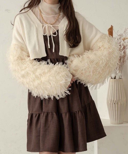 Ambre Neige(アンブルネージュ)の「tulle sleeve ribbon knit cardigan / 袖チュールリボンニットカーディガン(カーディガン/ボレロ・レディース・アイボリー/ブラック・FREE)」の17枚目の写真