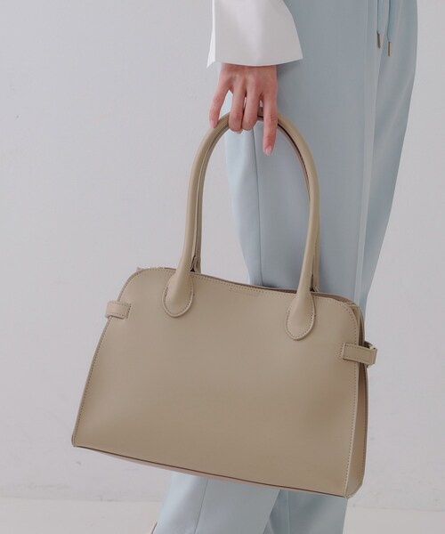 OPAQUE.CLIP（オペークドットクリップ）の「スムース合皮デザインミドルボストンバッグ（ボストンバッグ・レディース・ブラック/ブラウン系・00）」の14枚目の写真