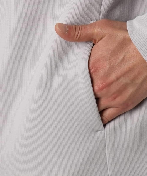 a.v.v（アーヴェヴェ）の「【毛玉になりにくい】ソフトダンボールなめらかパーカー※累計販売2.7万枚突破（パーカー・メンズ・ブルー/ピンク/ライトグレー・48/46/50/44）」の17枚目の写真