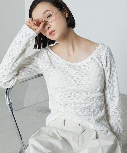 le ELMi（ルエルミ）の「Bustier design brushed lace tops / ビスチェデザイン Uネック 起毛レース カットソー（Tシャツ/カットソー・レディース・レッド/ブラック/アイボリー・FREE）」の8枚目の写真