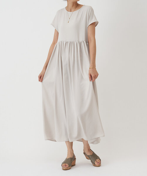 【お値下げしました！】★美品★BEARDSLEY（ビアズリー）ギャザージレ セール】《7/26(土)新色予約開始》ギャザーワンピース