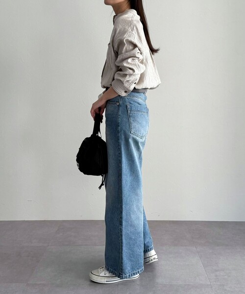 fredy emue（フレディエミュ）の「《セットアップ対応》Shiny creapバンドカラーシャツ（シャツ/ブラウス・レディース・ベージュ/ブラウン・38）」の6枚目の写真