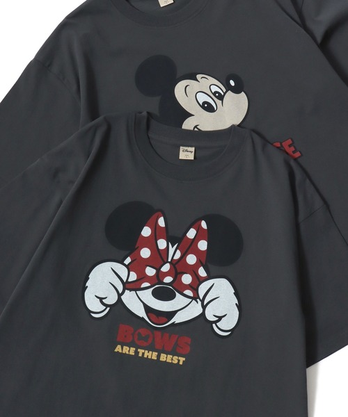 Disney（ディズニー）の「Disney/ディズニー 別注 ミッキーマウス･ミニーマウス･フレンズ オーバーサイズ ピグメント風 ヴィンテージ加工 半袖Tシャツ/レディース メンズ（Tシャツ/カットソー・レディース・ブラック系その他4/ブラック系その他6/ブラック系その他2/ブラック系その他/ブラック系その他3/ブラック系その他5/ブラック系5/ブラック系6/ブラック系2/ブラック系4/ブラック系1/ブラック系3・M/LL/L）」の9枚目の写真