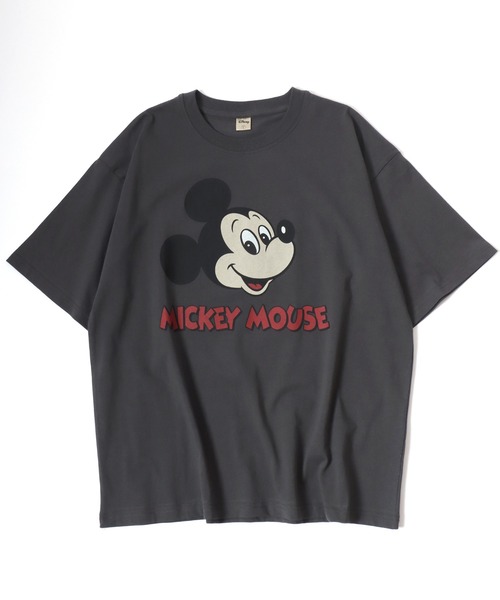 Disney（ディズニー）の「Disney/ディズニー 別注 ミッキーマウス･ミニーマウス･フレンズ オーバーサイズ ピグメント風 ヴィンテージ加工 半袖Tシャツ/レディース メンズ（Tシャツ/カットソー・レディース・ブラック系その他4/ブラック系その他6/ブラック系その他2/ブラック系その他/ブラック系その他3/ブラック系その他5/ブラック系5/ブラック系6/ブラック系2/ブラック系4/ブラック系1/ブラック系3・M/LL/L）」の19枚目の写真
