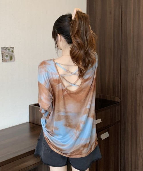 GEMEDA(ジェメダ)の「シースルー絞り染めオーバーサイズtシャツ(Tシャツ/カットソー・レディース・グレー/イエロー・M)」の9枚目の写真