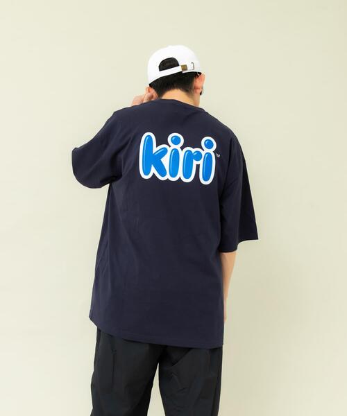 URBAN RESEARCH（アーバンリサーチ）の「『別注』Kiri×Wide Dad Logo T