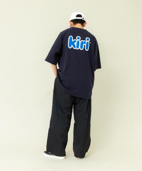 URBAN RESEARCH（アーバンリサーチ）の「『別注』Kiri×Wide Dad Logo T